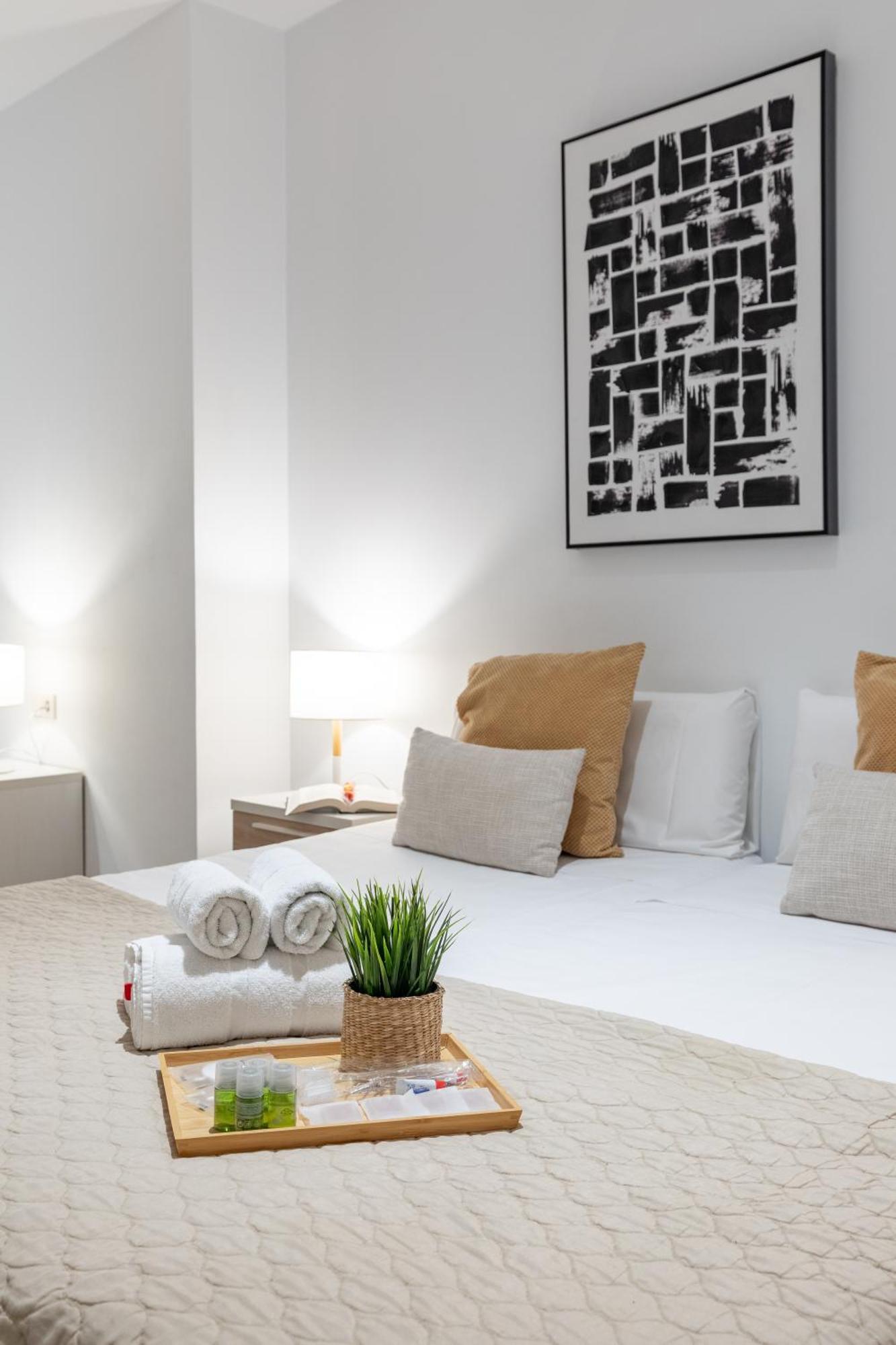 Ferienwohnung Travel Habitat Ayuntamiento Valencia Exterior foto