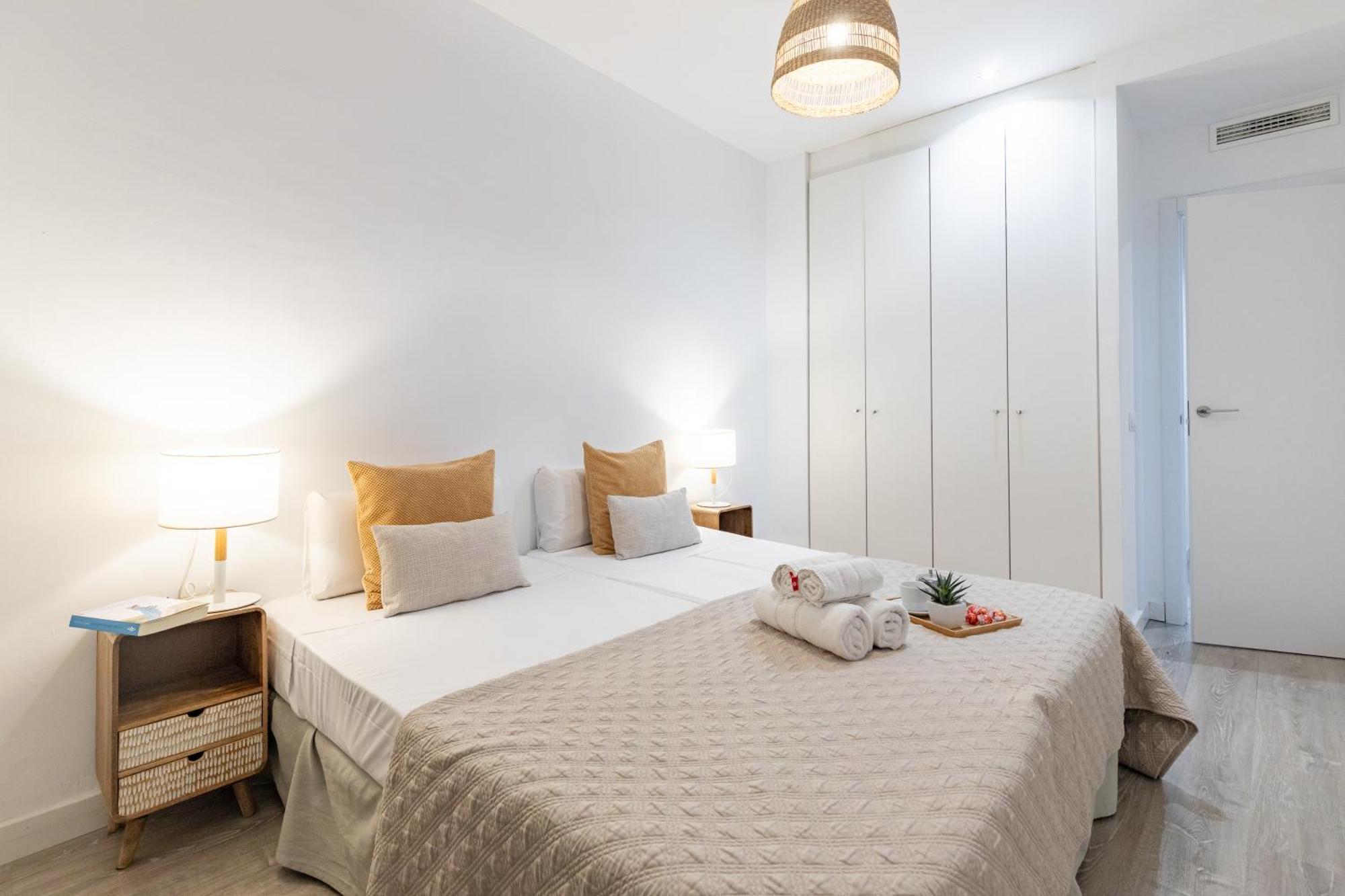 Ferienwohnung Travel Habitat Ayuntamiento Valencia Exterior foto
