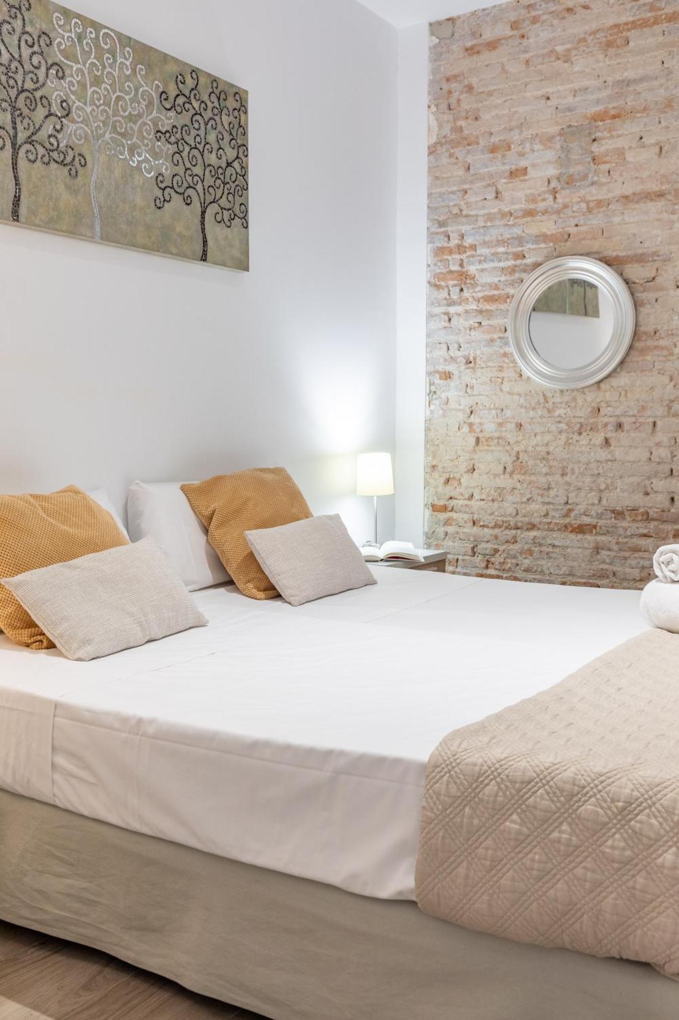 Ferienwohnung Travel Habitat Ayuntamiento Valencia Exterior foto